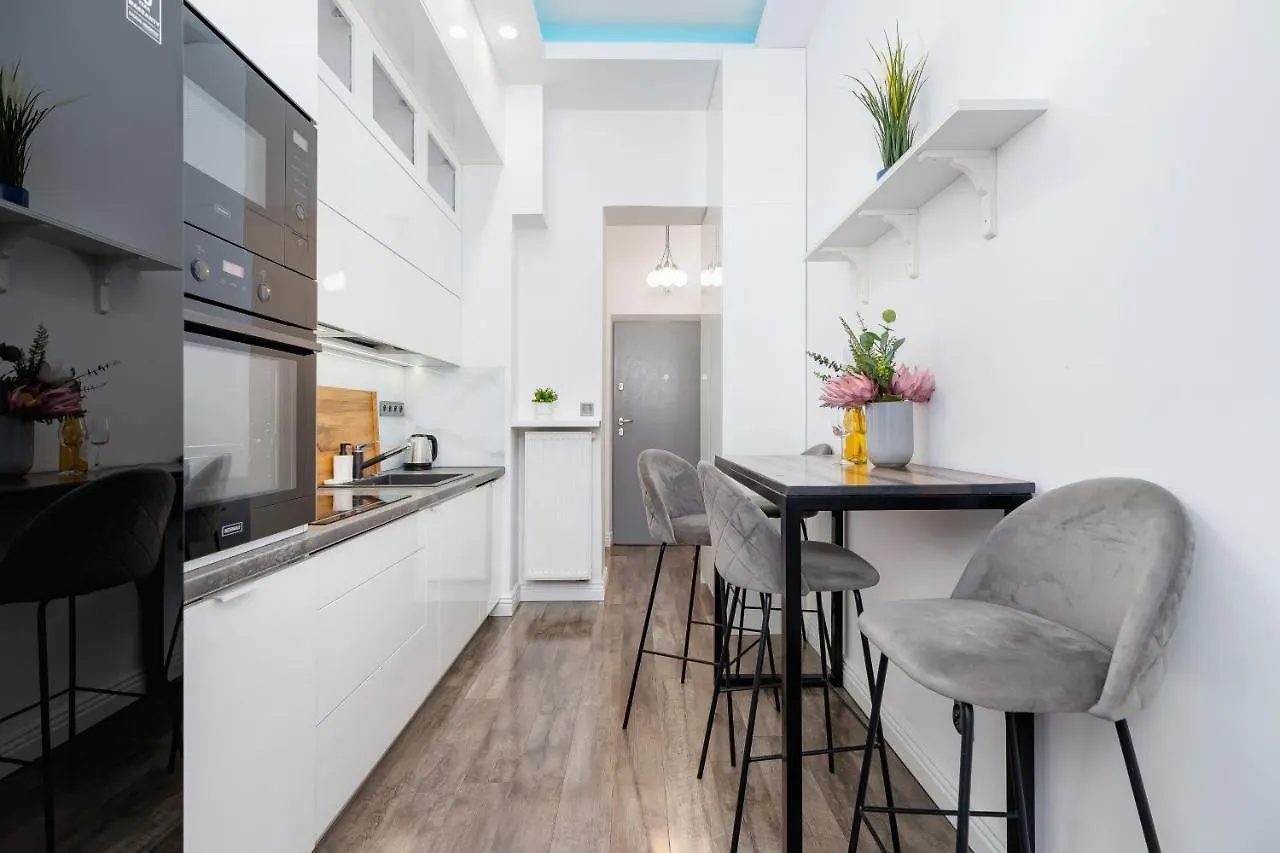 Apartment Studio Cracow Starowislna 41 & 43 By Noclegi Renters Krakow Poland